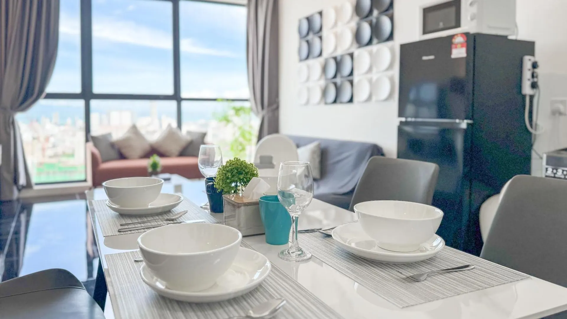Panoramic Georgetown City & Sea View With Netflix Jelutong