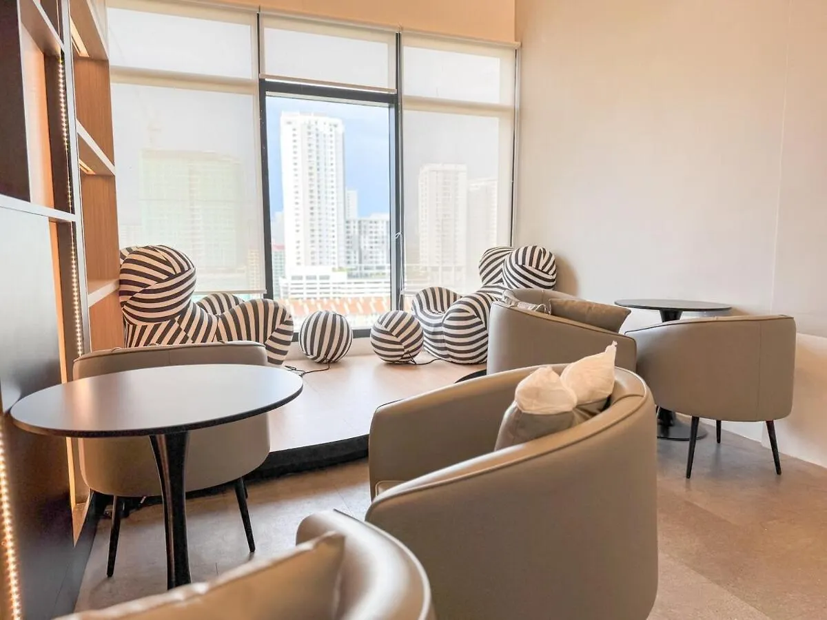 Apartment Panoramic Georgetown City & Sea View With Netflix Jelutong
