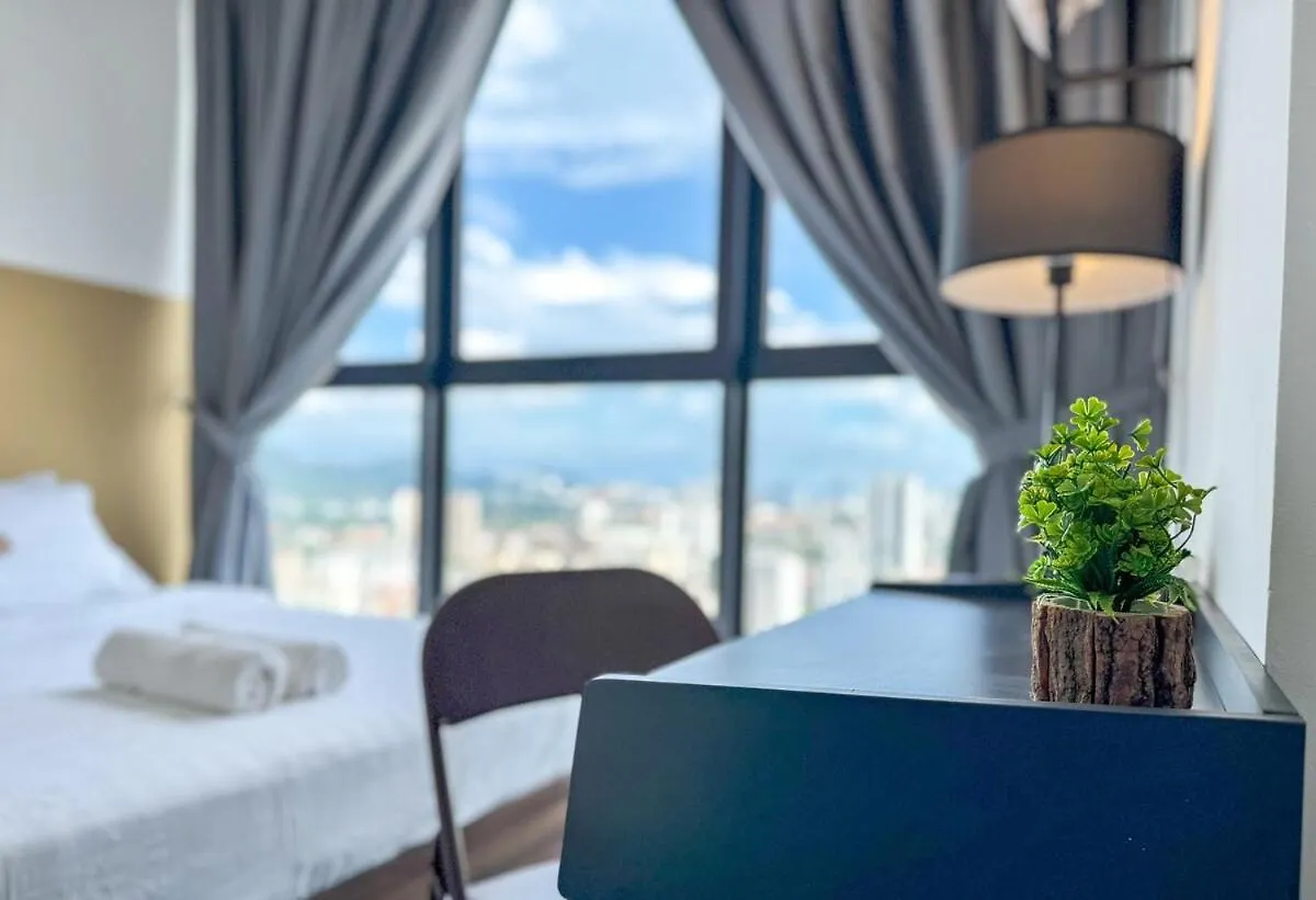 Panoramic Georgetown City & Sea View With Netflix Jelutong 0*,  Malaysia